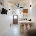 בית נופש Silven Little Venice Stay, Mykonos Town Mykonos Town