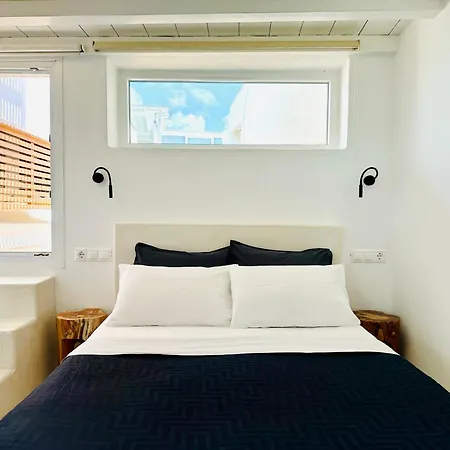 Silven Little Venice Stay, Mykonos Town *