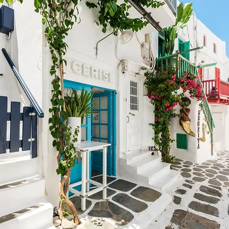 Silven Little Venice Stay, Mykonos Town