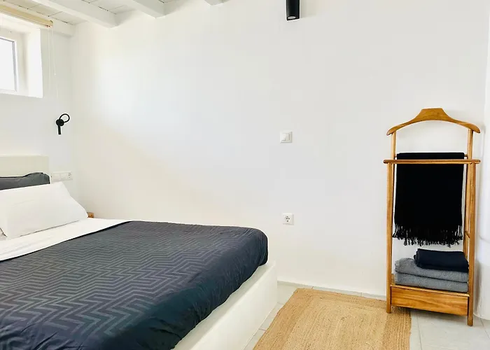 Silven By Silvernoses, Little Venice, Mykonos Town * Mykonos Town